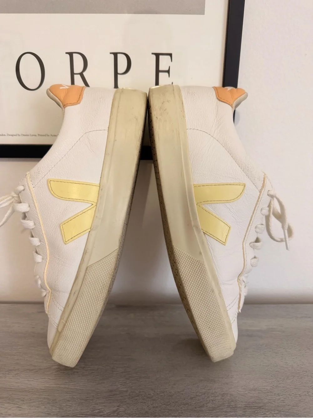 VEJA Campo Leather Sneakers White Sun Peach Women’s Sneakers Size 8